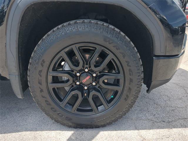 used 2021 GMC Sierra 1500 car, priced at $35,999