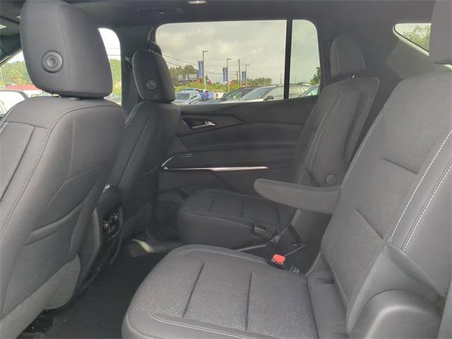 new 2025 Chevrolet Traverse car, priced at $43,271