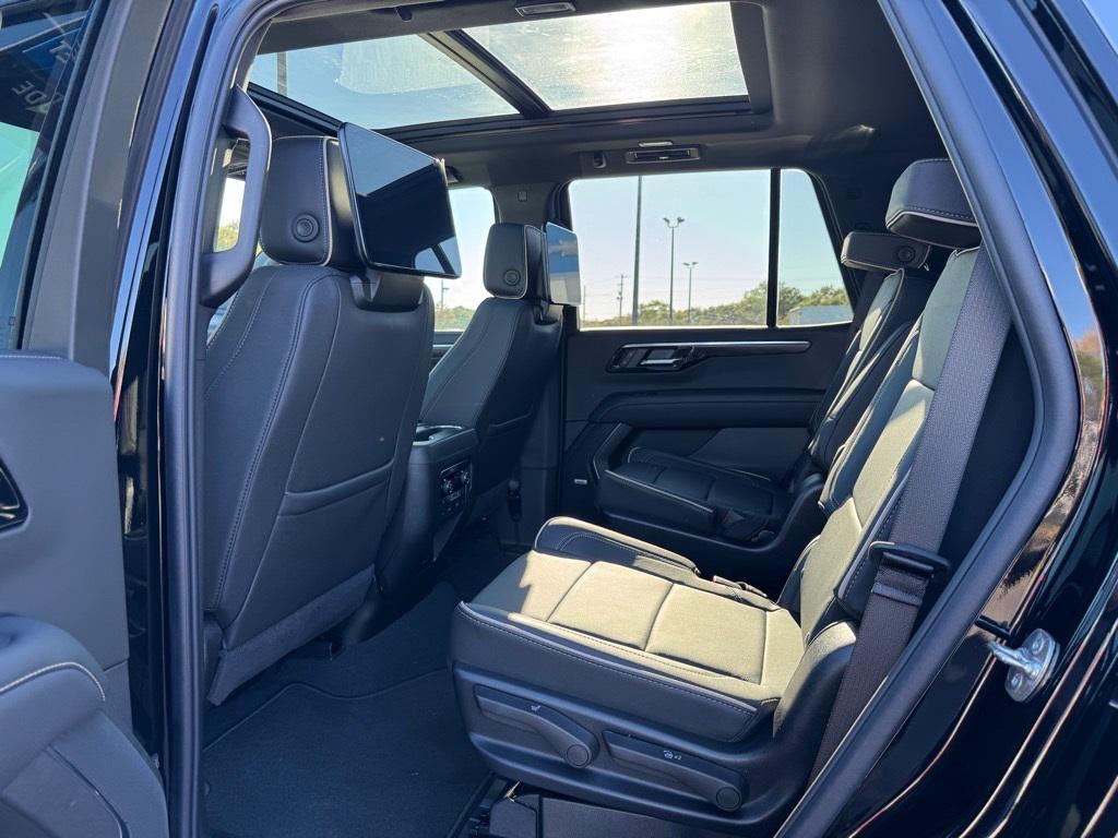 new 2025 Chevrolet Tahoe car, priced at $76,955