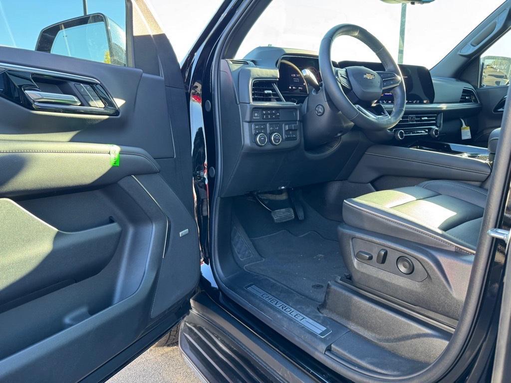 new 2025 Chevrolet Tahoe car, priced at $76,955