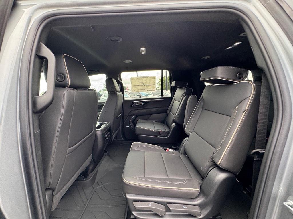 new 2025 Chevrolet Suburban car, priced at $73,540