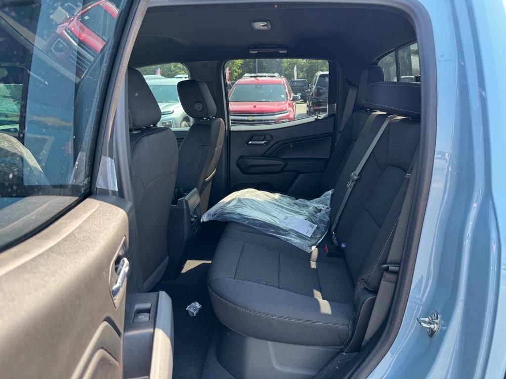 new 2025 Chevrolet Colorado car, priced at $33,365