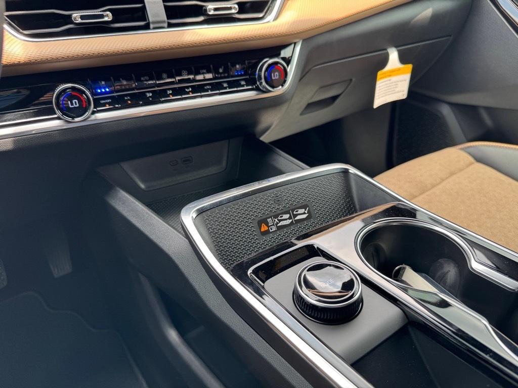 used 2026 Chevrolet Equinox car, priced at $36,862