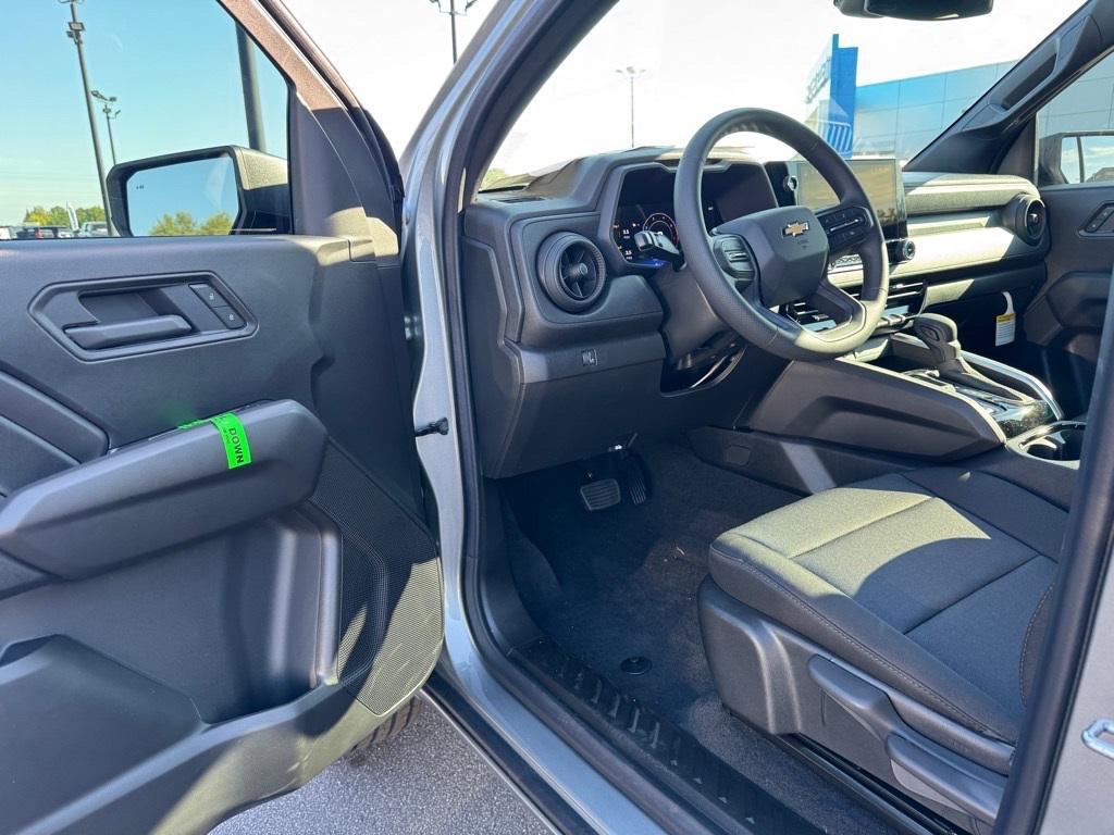new 2026 Chevrolet Colorado car, priced at $29,495