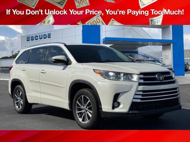 used 2018 Toyota Highlander car, priced at $22,062