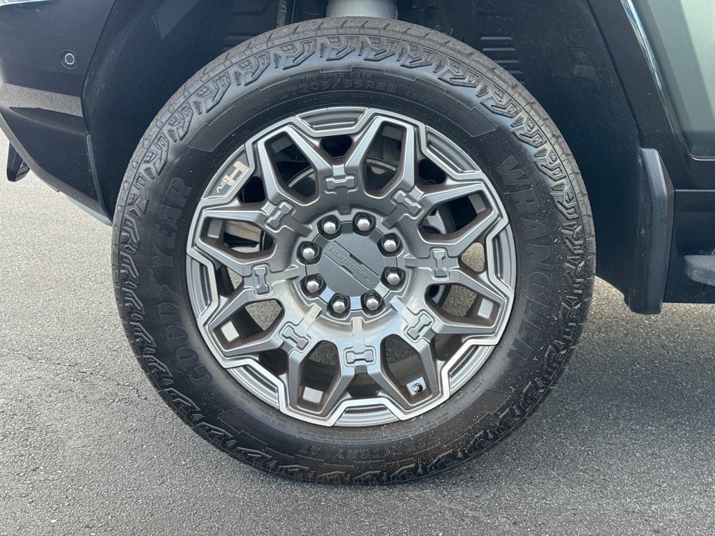 used 2024 GMC HUMMER EV SUV car, priced at $71,862