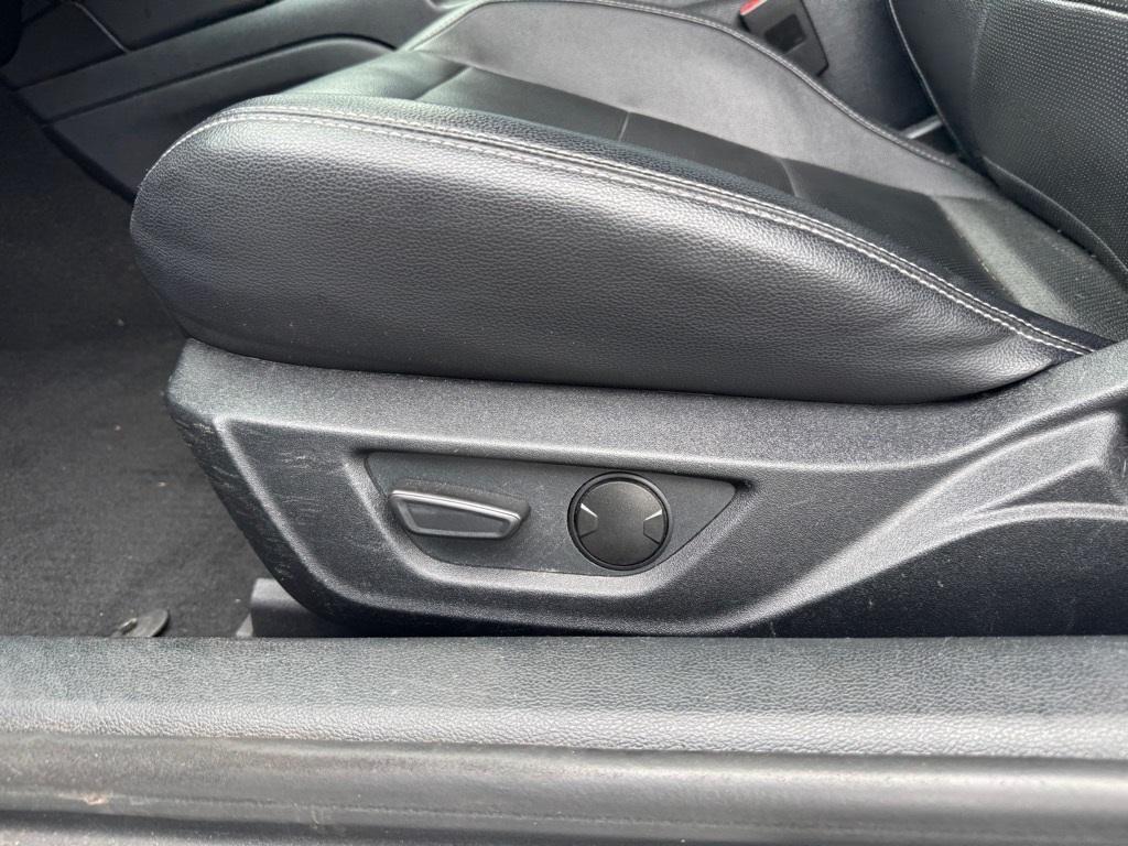 used 2021 Ford Mustang car, priced at $22,862
