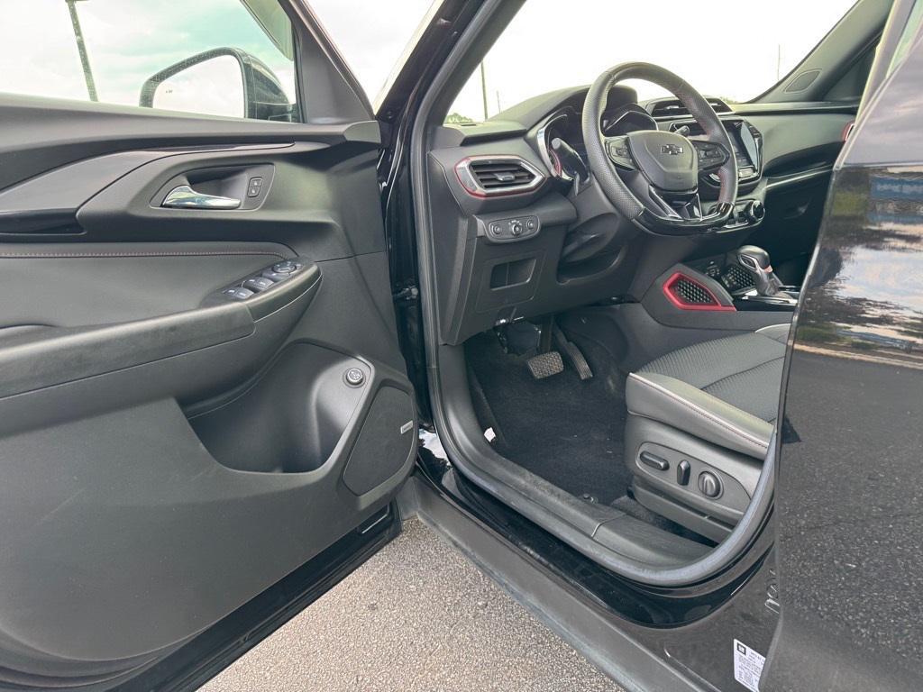 used 2023 Chevrolet TrailBlazer car, priced at $25,999