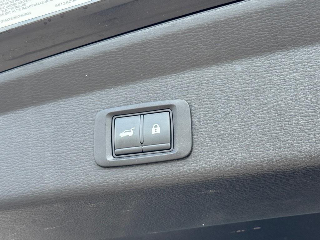 used 2022 Mitsubishi Outlander car, priced at $21,862