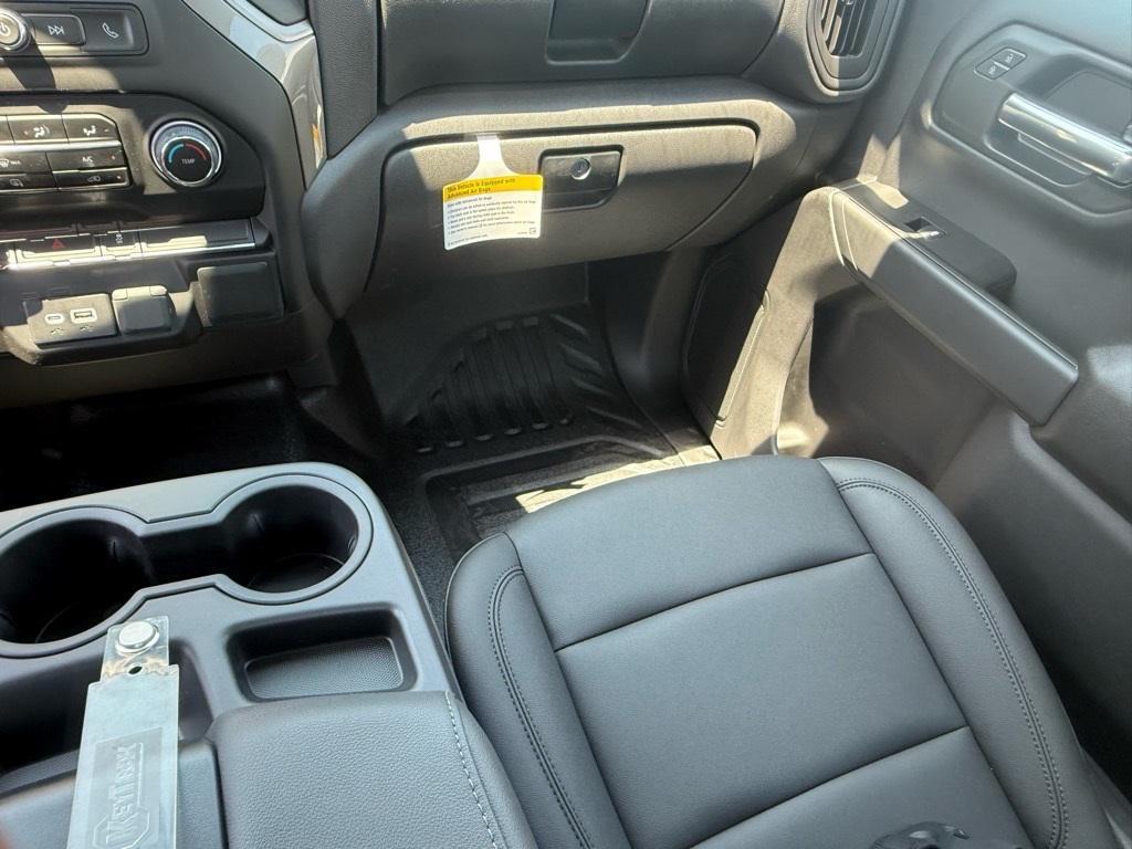 new 2025 Chevrolet Silverado 1500 car, priced at $35,235