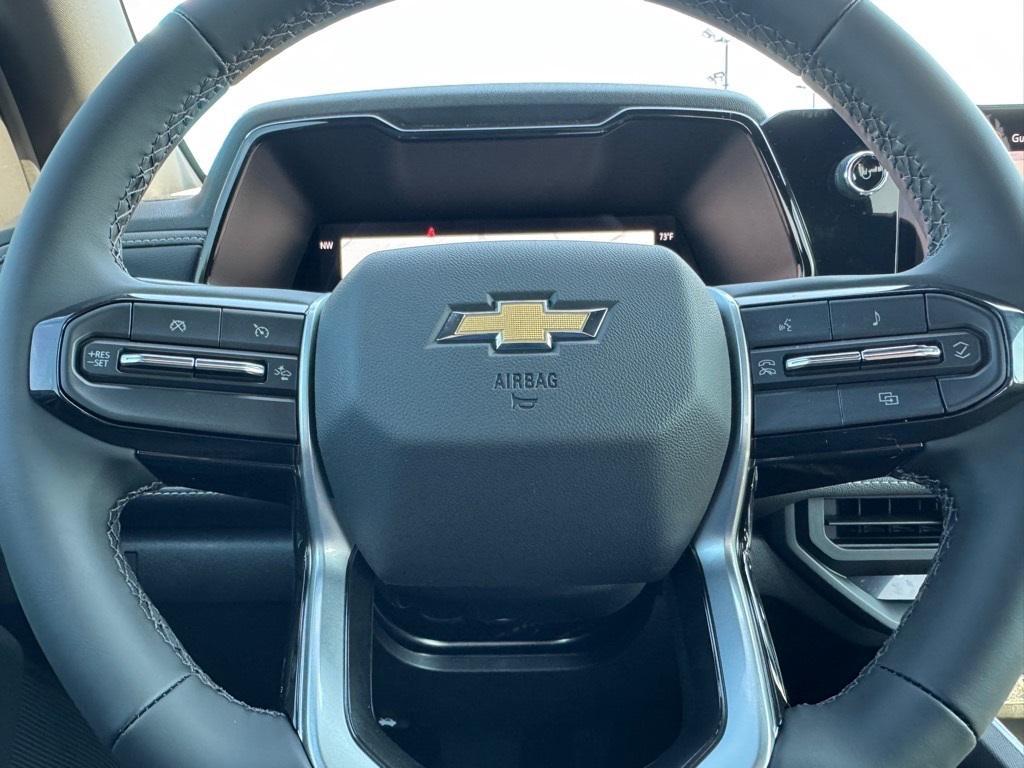 new 2025 Chevrolet Colorado car, priced at $33,365