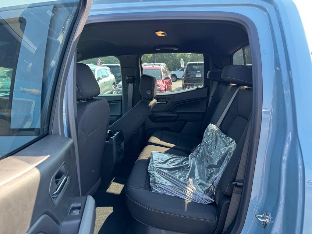 new 2025 Chevrolet Colorado car, priced at $33,365