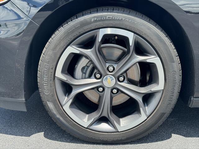 used 2022 Chevrolet Malibu car, priced at $21,862