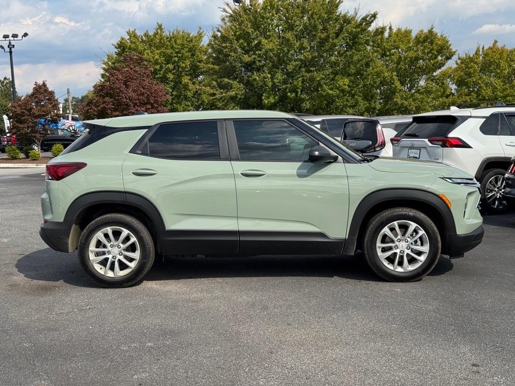 used 2026 Chevrolet TrailBlazer car, priced at $26,862