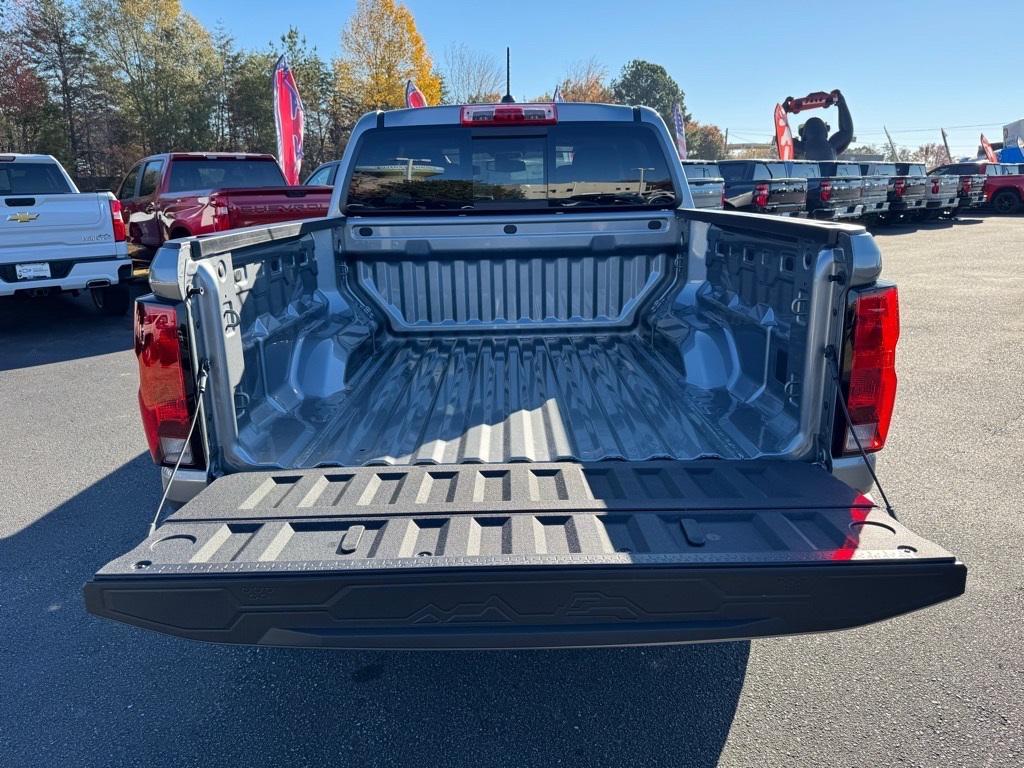 new 2026 Chevrolet Colorado car, priced at $32,745