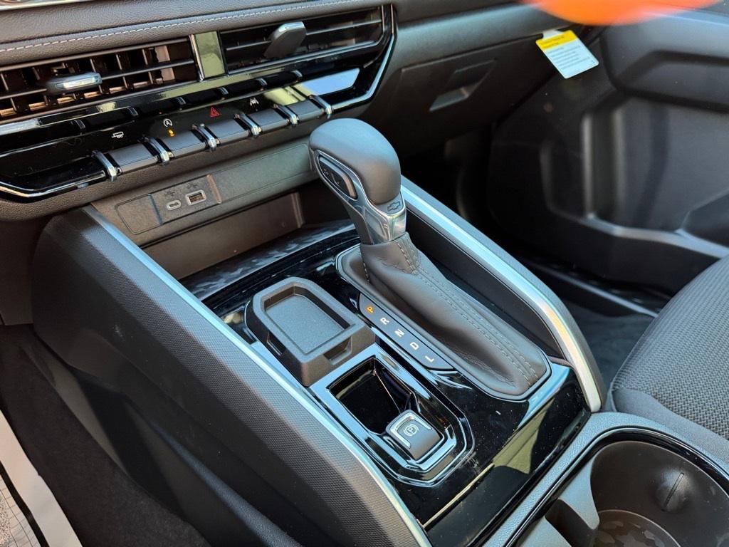 new 2026 Chevrolet Colorado car, priced at $32,745