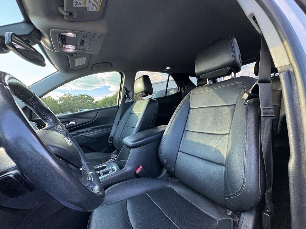 used 2021 Chevrolet Equinox car, priced at $21,862