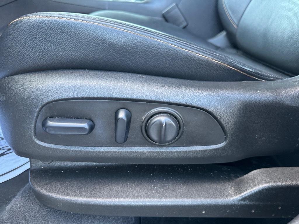used 2021 Chevrolet Equinox car, priced at $21,862