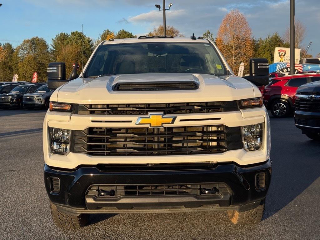 used 2025 Chevrolet Silverado 2500 car, priced at $49,673