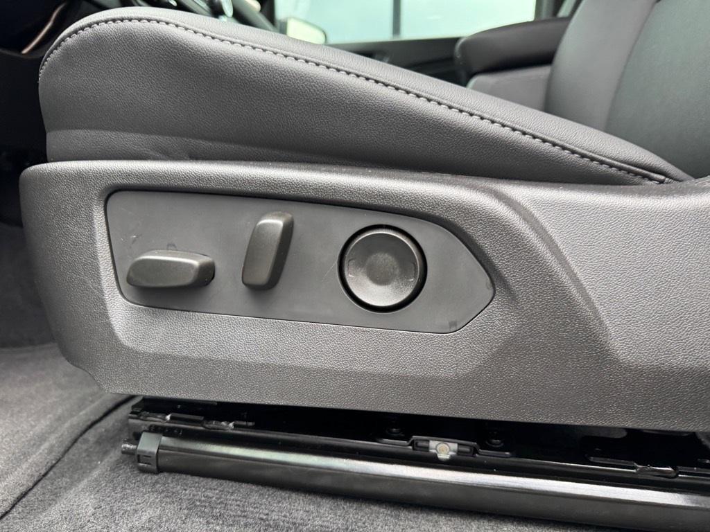 new 2025 Chevrolet Colorado car, priced at $36,460