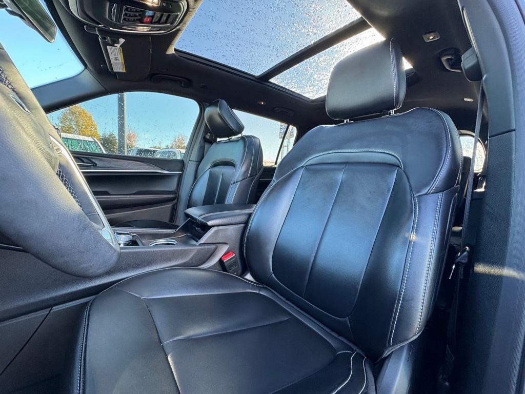 used 2025 Jeep Grand Cherokee L car, priced at $42,754