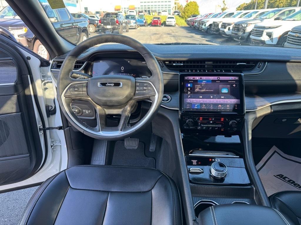 used 2025 Jeep Grand Cherokee L car, priced at $42,754