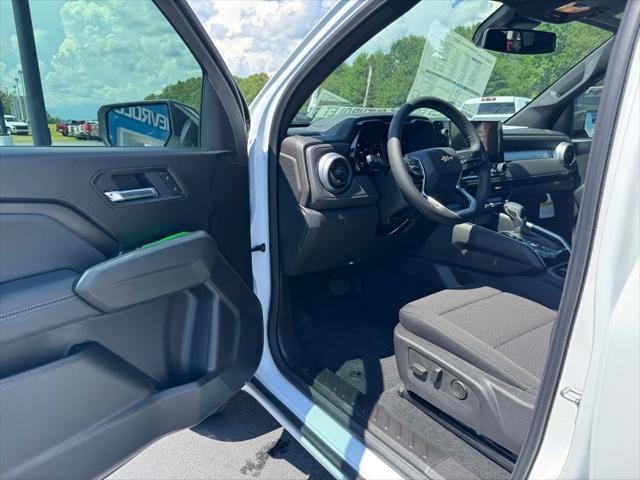 new 2025 Chevrolet Colorado car, priced at $33,495