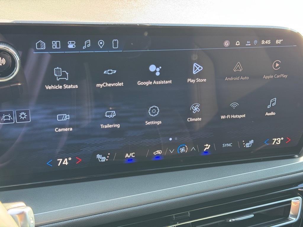 new 2026 Chevrolet Traverse car, priced at $44,555