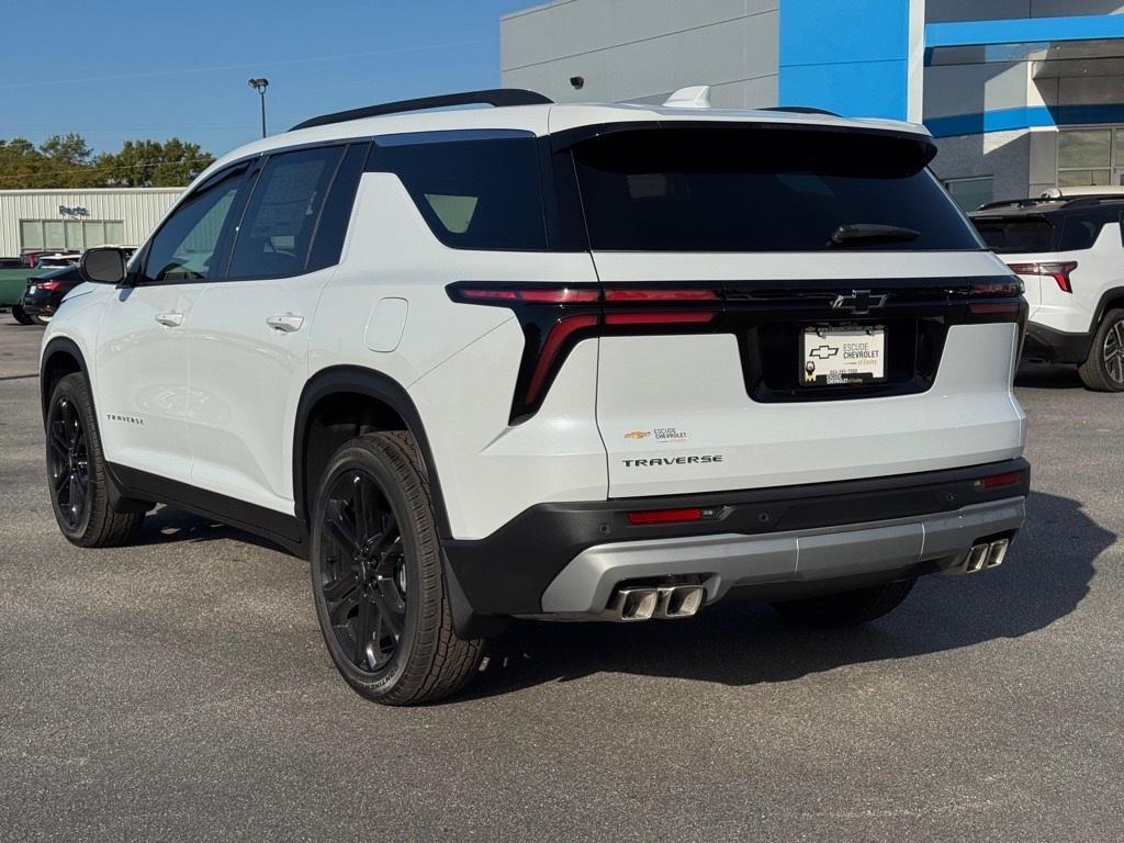 new 2026 Chevrolet Traverse car, priced at $44,555