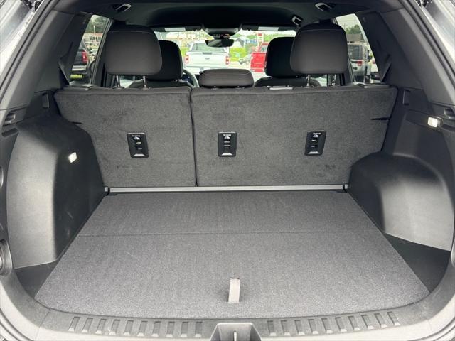 used 2025 Chevrolet Equinox car, priced at $31,862