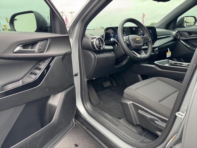 used 2025 Chevrolet Equinox car, priced at $31,862