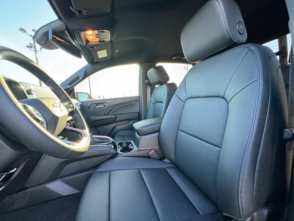 new 2025 Chevrolet Colorado car, priced at $37,605