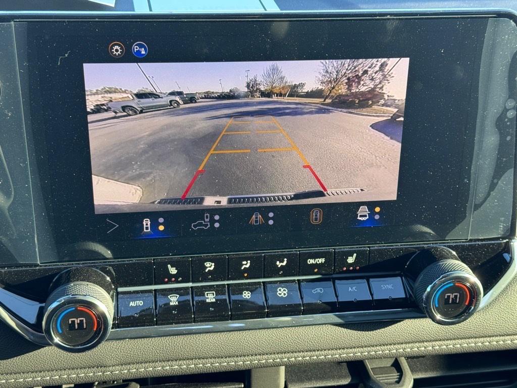 new 2025 Chevrolet Colorado car, priced at $37,605