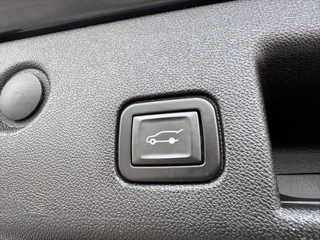 used 2021 Chevrolet Equinox car, priced at $19,862