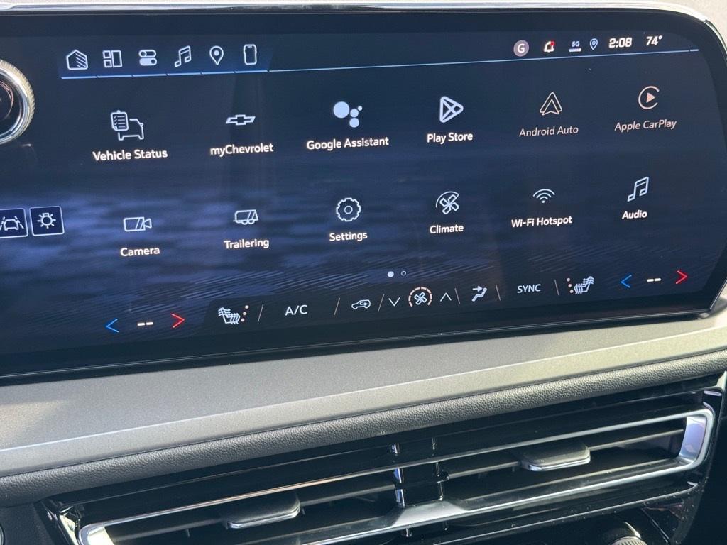 new 2026 Chevrolet Traverse car, priced at $41,235