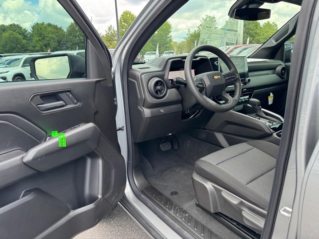 new 2026 Chevrolet Colorado car, priced at $30,640