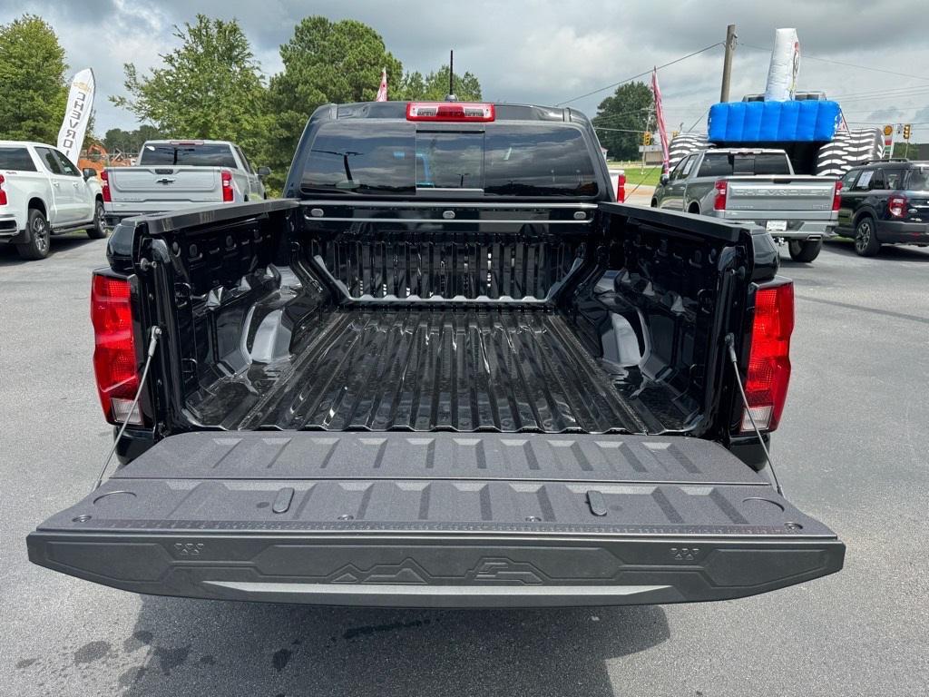 new 2026 Chevrolet Colorado car, priced at $30,040