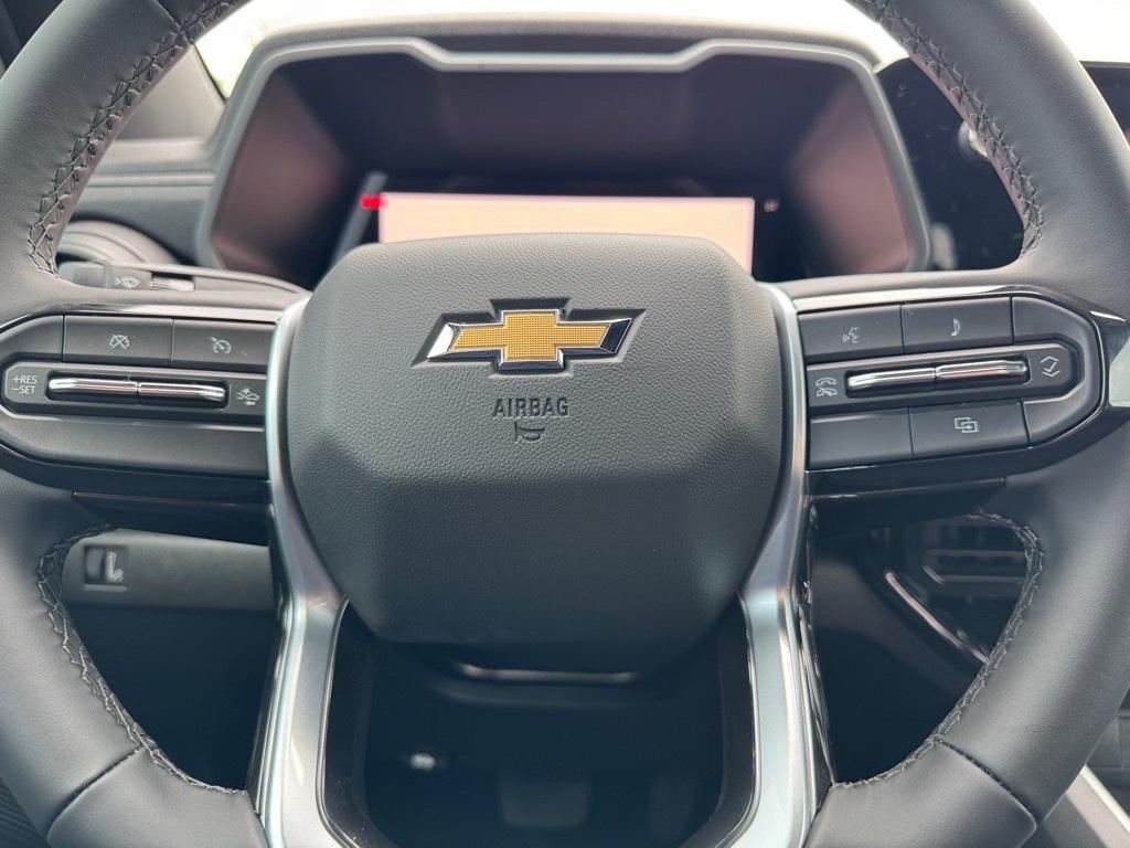 new 2026 Chevrolet Colorado car, priced at $30,040