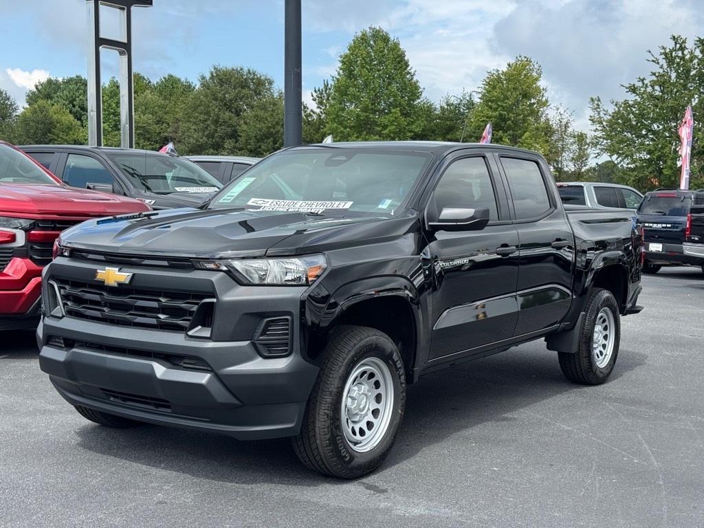 new 2026 Chevrolet Colorado car, priced at $30,040