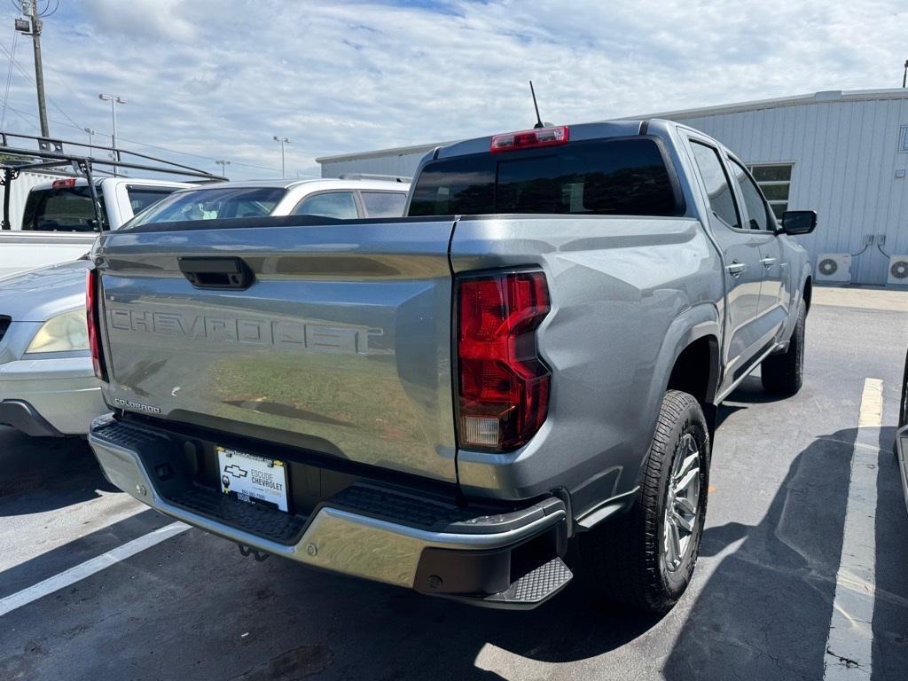 new 2026 Chevrolet Colorado car, priced at $33,095