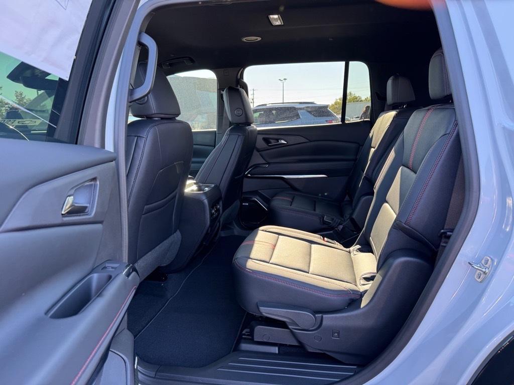 new 2026 Chevrolet Traverse car, priced at $57,988