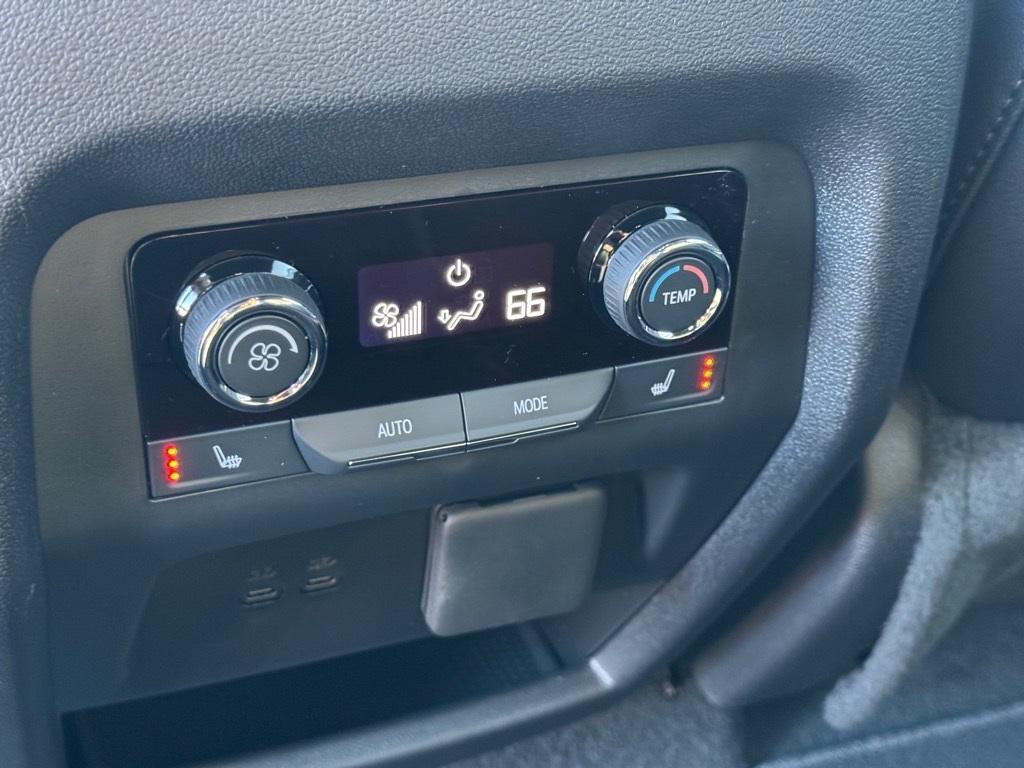 new 2026 Chevrolet Traverse car, priced at $57,988