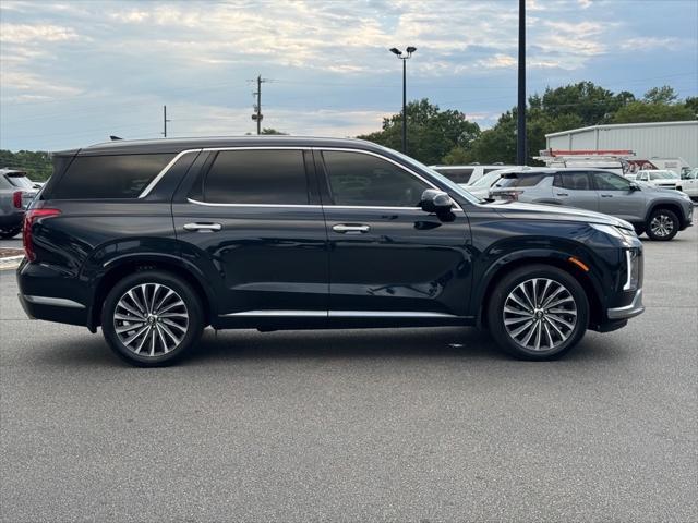 used 2023 Hyundai Palisade car, priced at $45,862