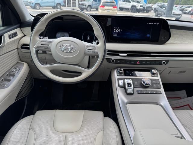 used 2023 Hyundai Palisade car, priced at $45,862