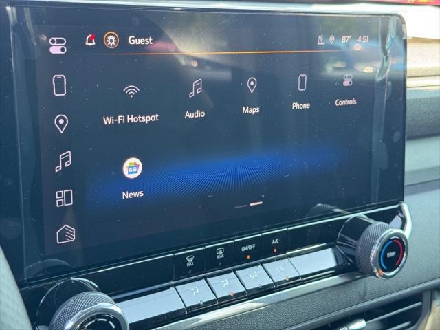 new 2025 Chevrolet Colorado car, priced at $31,135