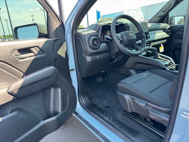 new 2025 Chevrolet Colorado car, priced at $31,135