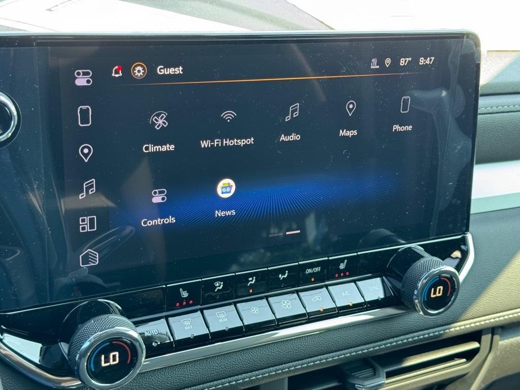 new 2025 Chevrolet Colorado car, priced at $32,970