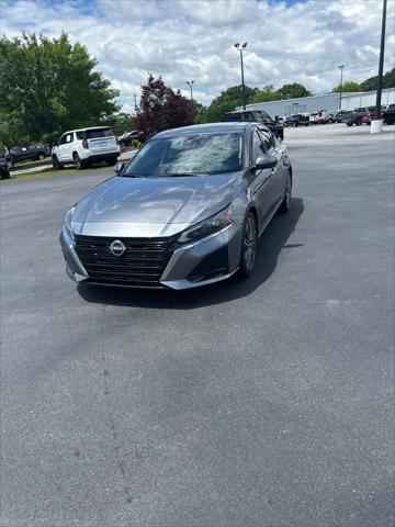 used 2023 Nissan Altima car, priced at $28,862