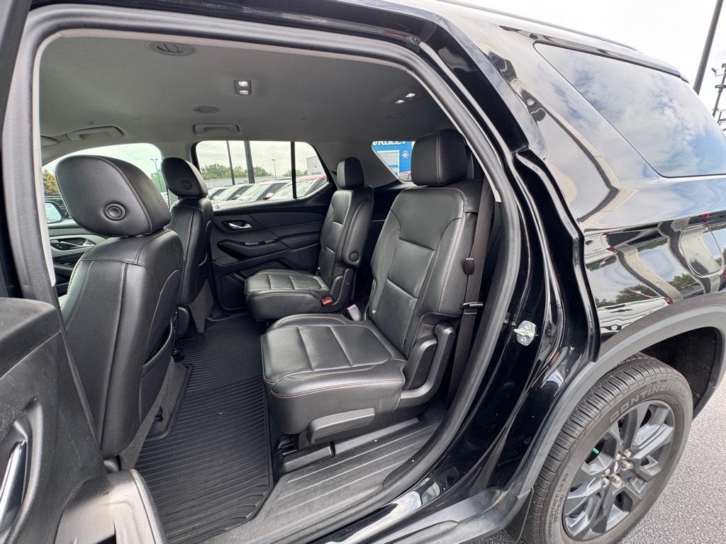 used 2020 Chevrolet Traverse car, priced at $28,322
