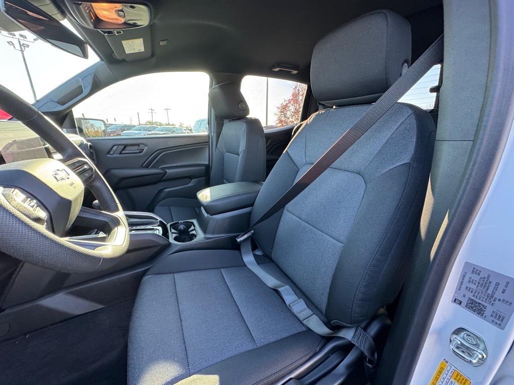 new 2026 Chevrolet Colorado car, priced at $29,985